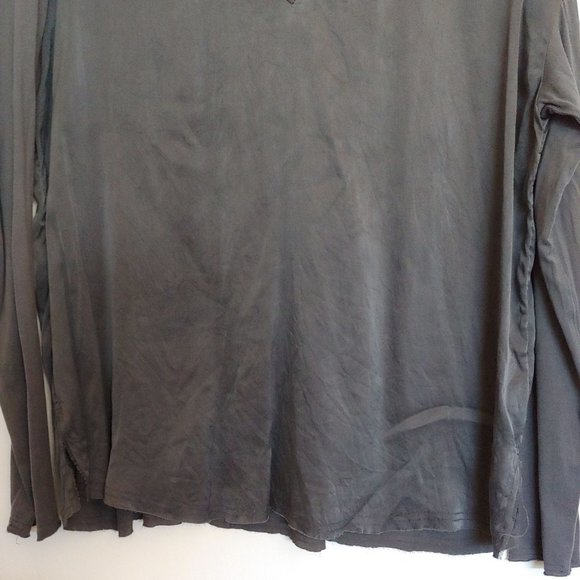 Go Silk 100% gray black silk long sleeve raw hem v-neck tunic medium - Picture 4 of 11